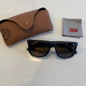 Ray-Ban Justin Classic Polarized Tortoise